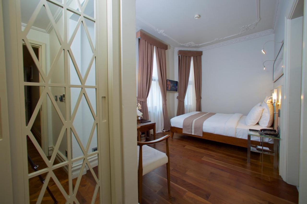 ทักซิม เลานจ์ โฮเต็ล Hotel อิสตันบูล ภายนอก รูปภาพ