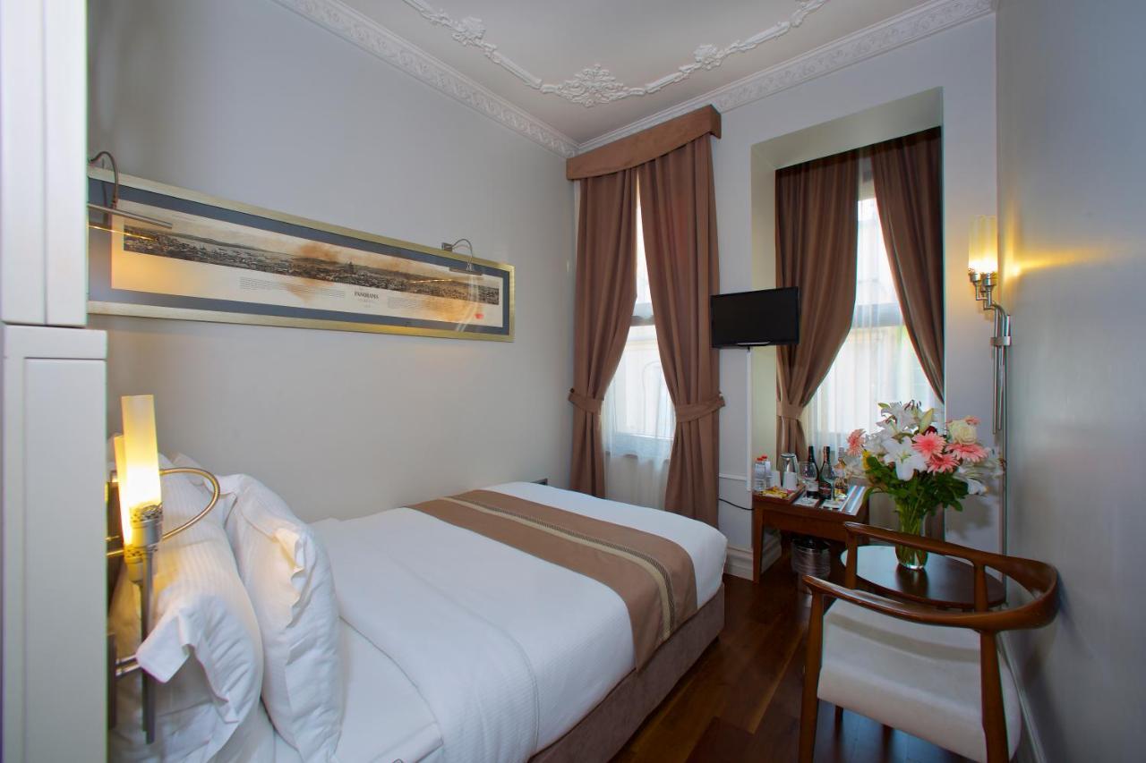 ทักซิม เลานจ์ โฮเต็ล Hotel อิสตันบูล ภายนอก รูปภาพ